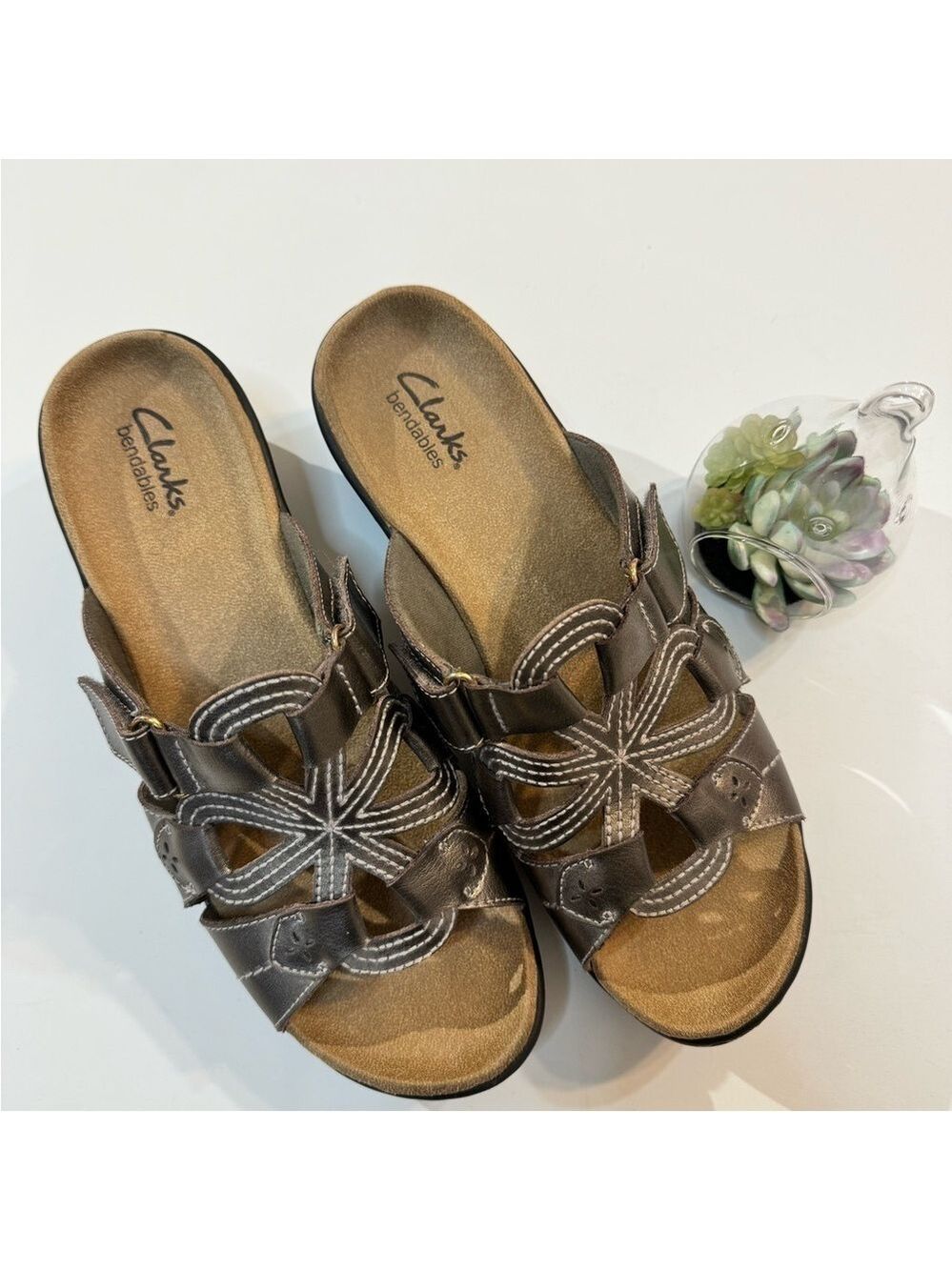 Clarks Bendables Bronze Gold Slide On Sandals 9W